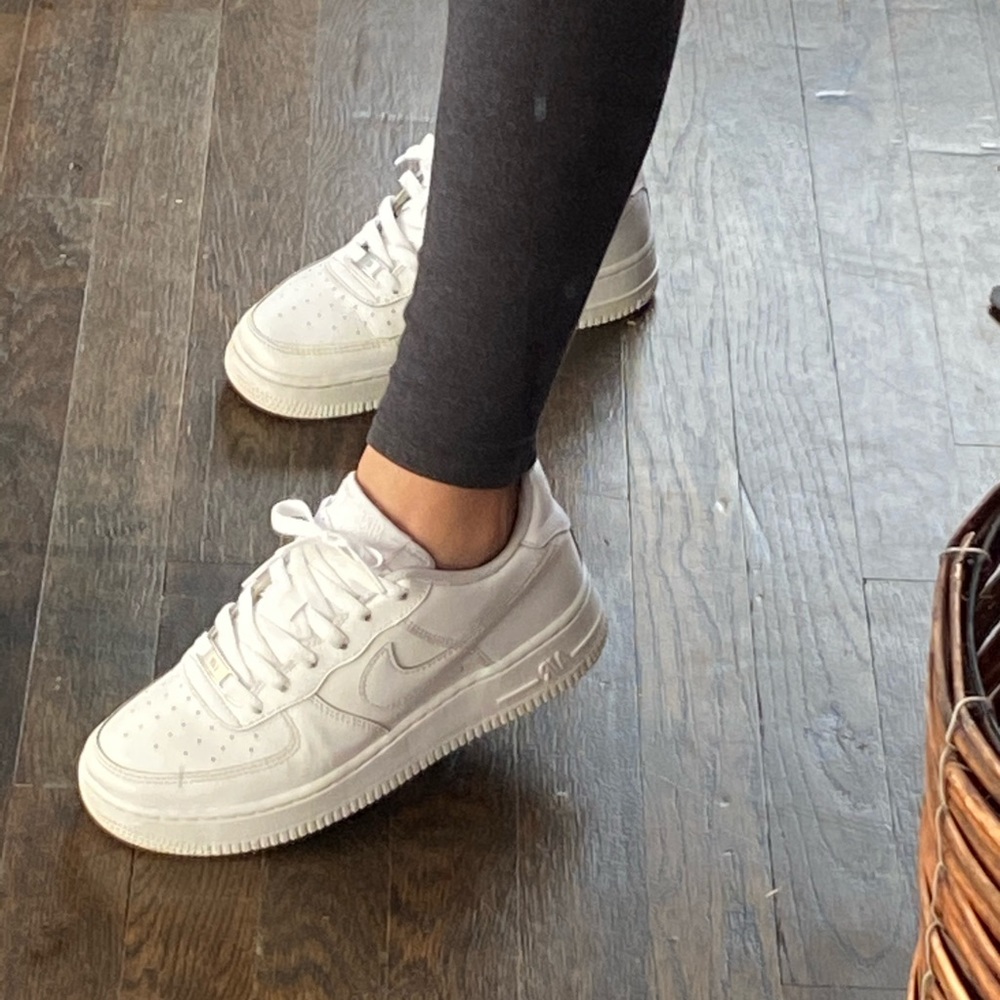 AIR FORCE 1s